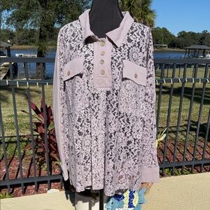 NWOT! Oli & Hali Textured Knit Top in light purple.